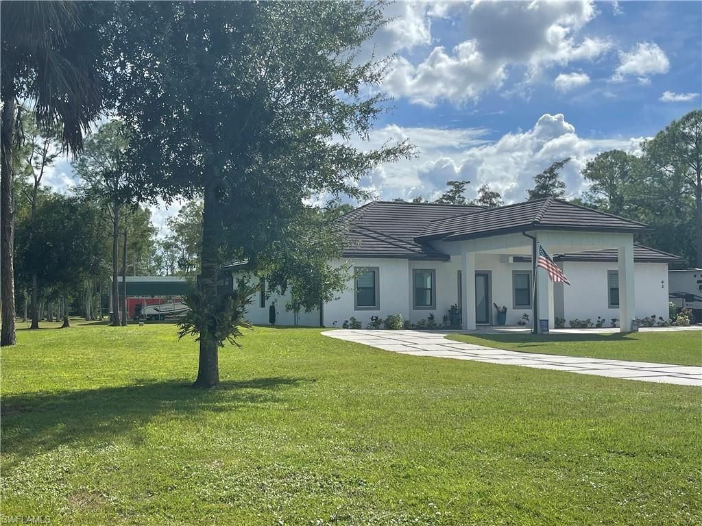 62 35th Ave Ne, Naples, FL 34120 Photo