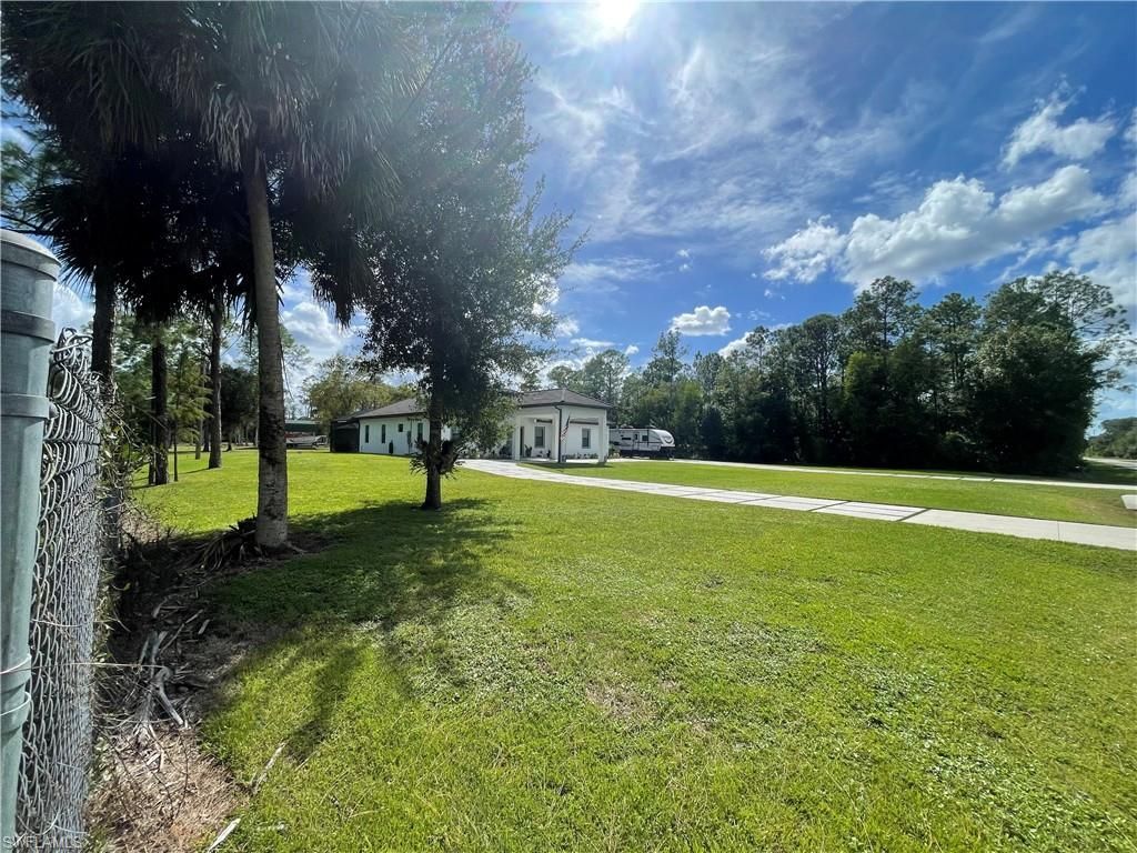 62 35th Ave Ne, Naples, FL 34120 Photo