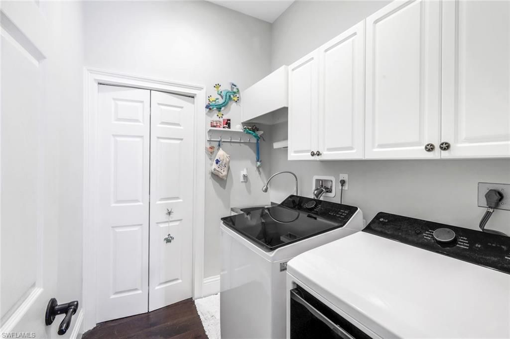 915 Fountain Run, Naples, FL 34119 Photo