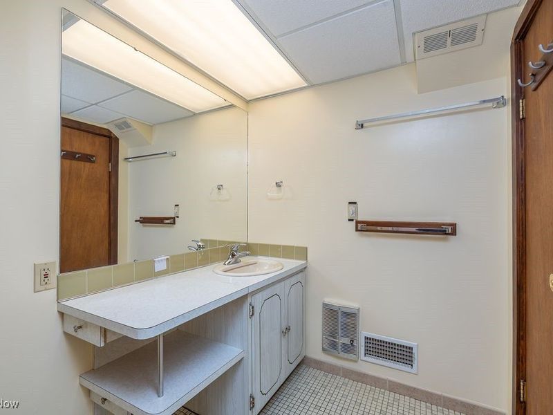 300 River Road, Hinckley, OH 44233 Photo 33