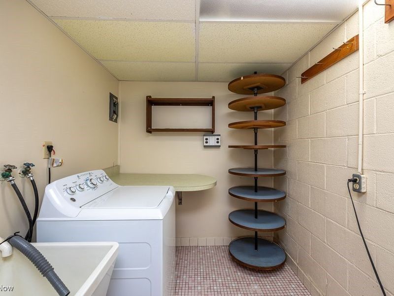 300 River Road, Hinckley, OH 44233 Photo 34