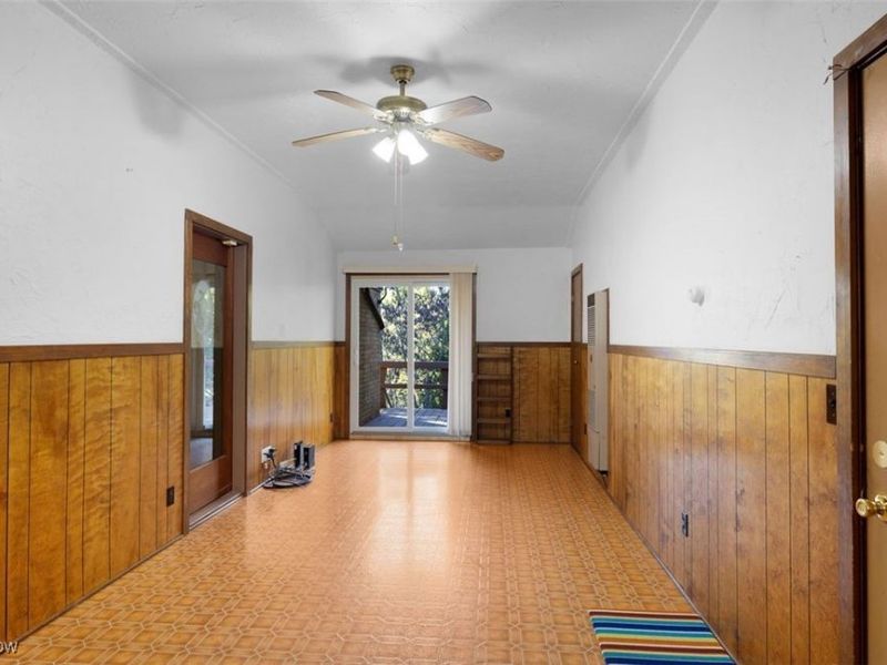 300 River Road, Hinckley, OH 44233 Photo 5