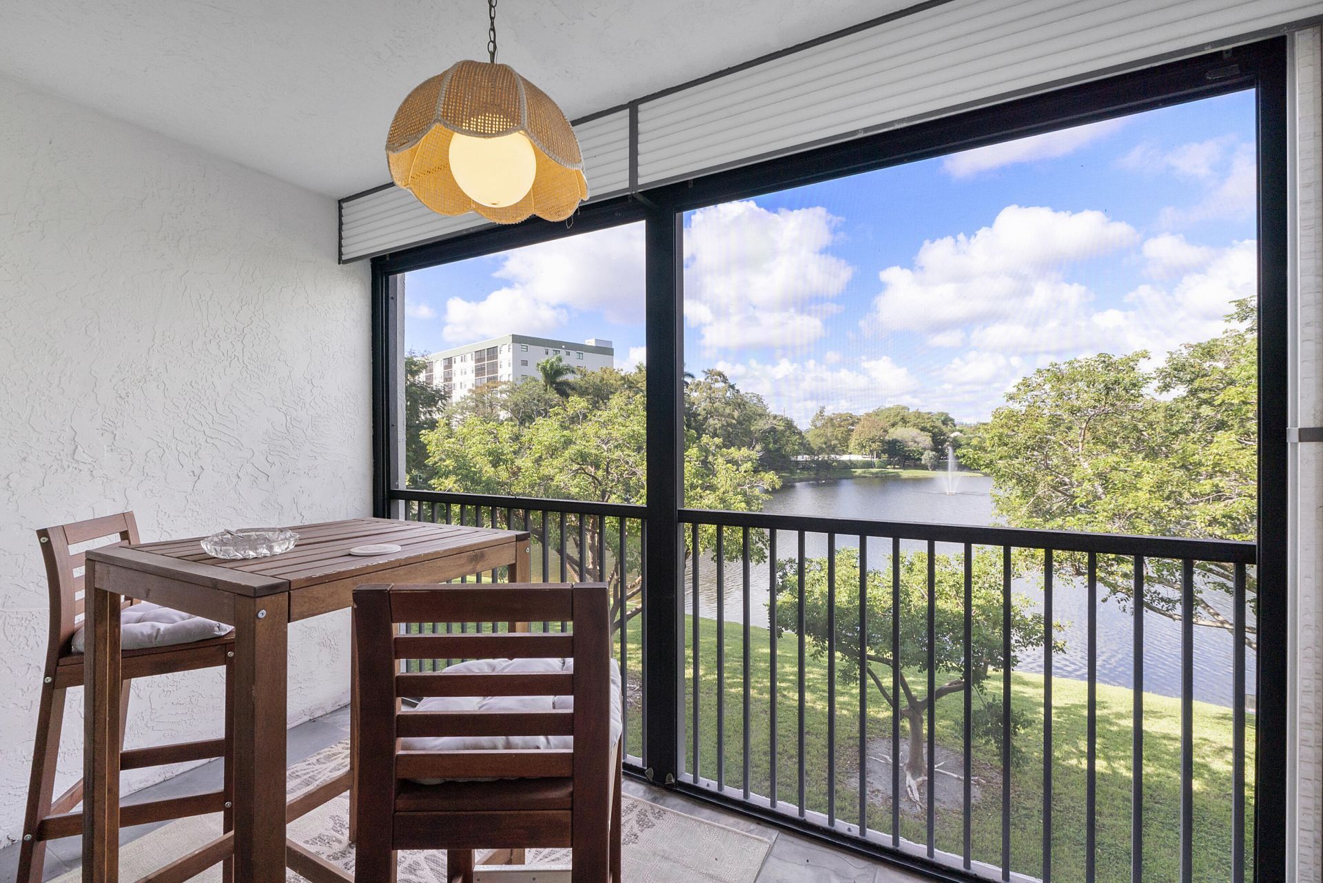 2236 N Cypress Bend Drive, Unit 311, Pompano Beach, FL 33069 Photo