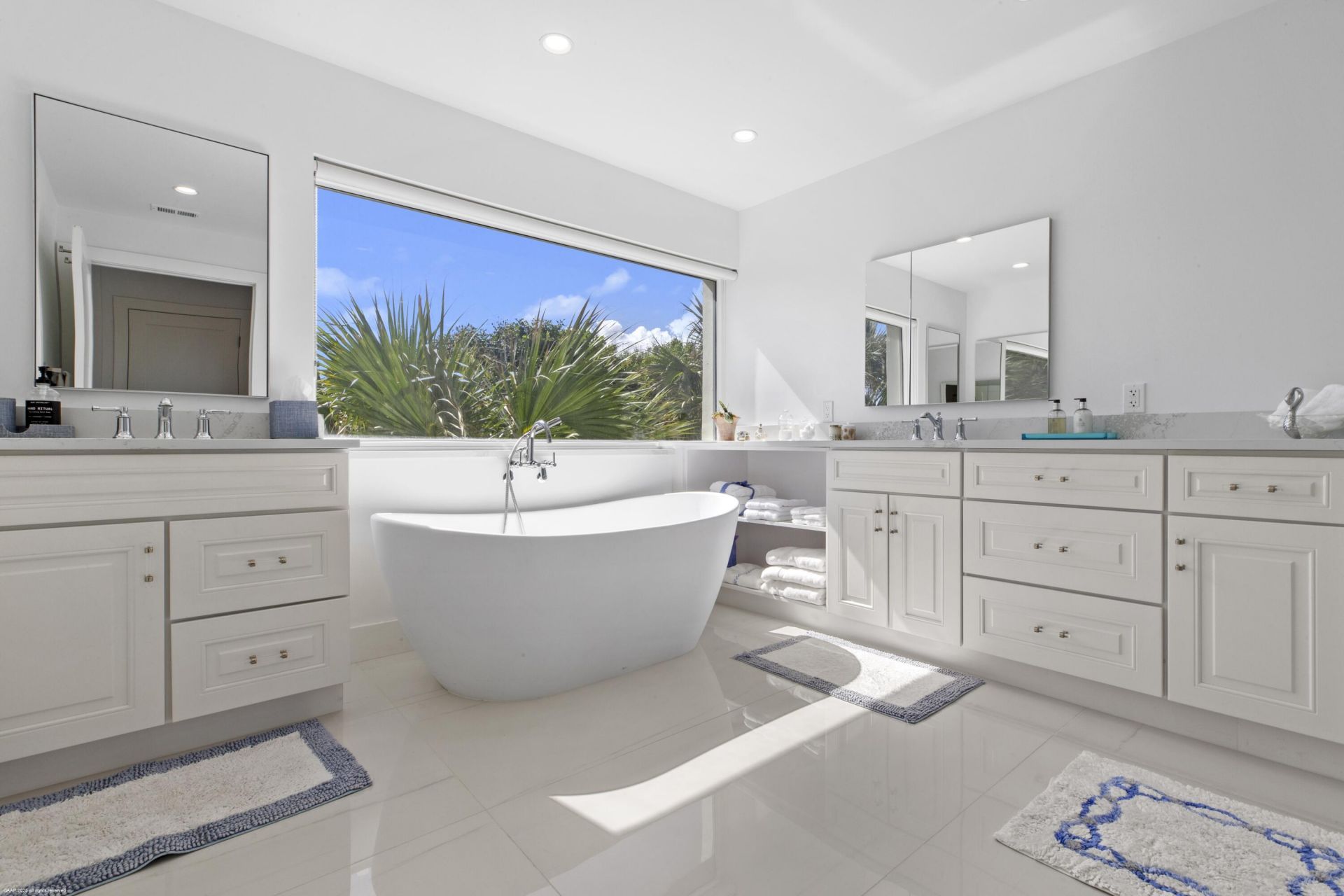 116 N Beach Road, Jupiter Island, FL 33455 Photo