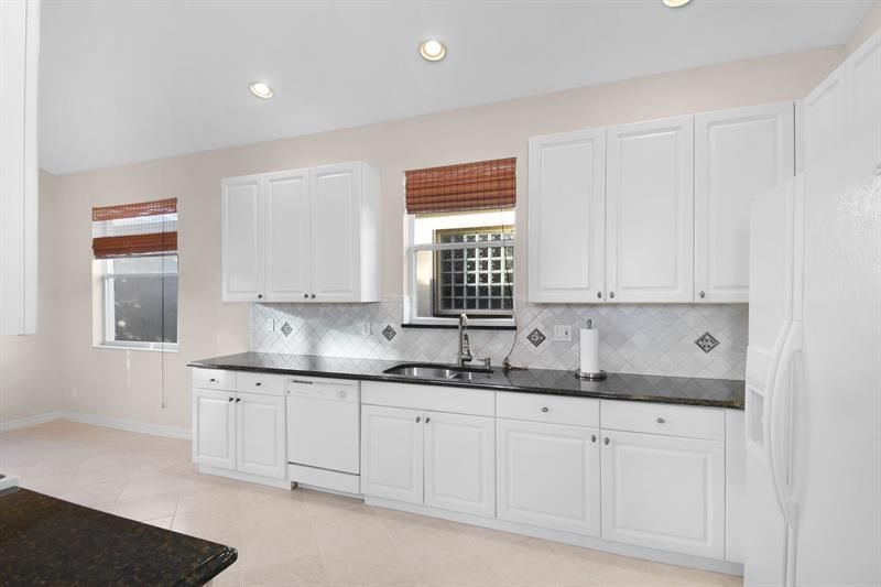 7084 SE Cricket Ct, Stuart, FL 34997 Photo