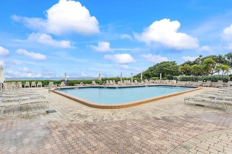 1900 S Ocean Boulevard, Unit 10J, Pompano Beach, FL 33062 Photo