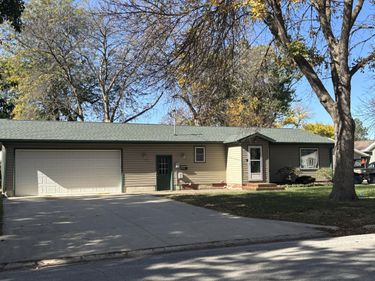 306 2nd Street N, Humboldt, IA 50548