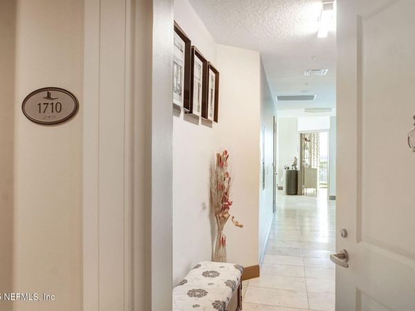 1431 RIVERPLACE Boulevard, Unit 1710, Jacksonville, FL 32207