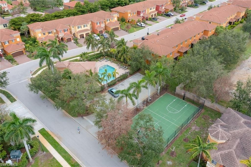 20720 Brassy Pine Way, Unit 29, Estero, FL 33928 Photo