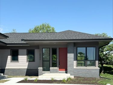 6500 Windflower Road, Lincoln, NE 68521