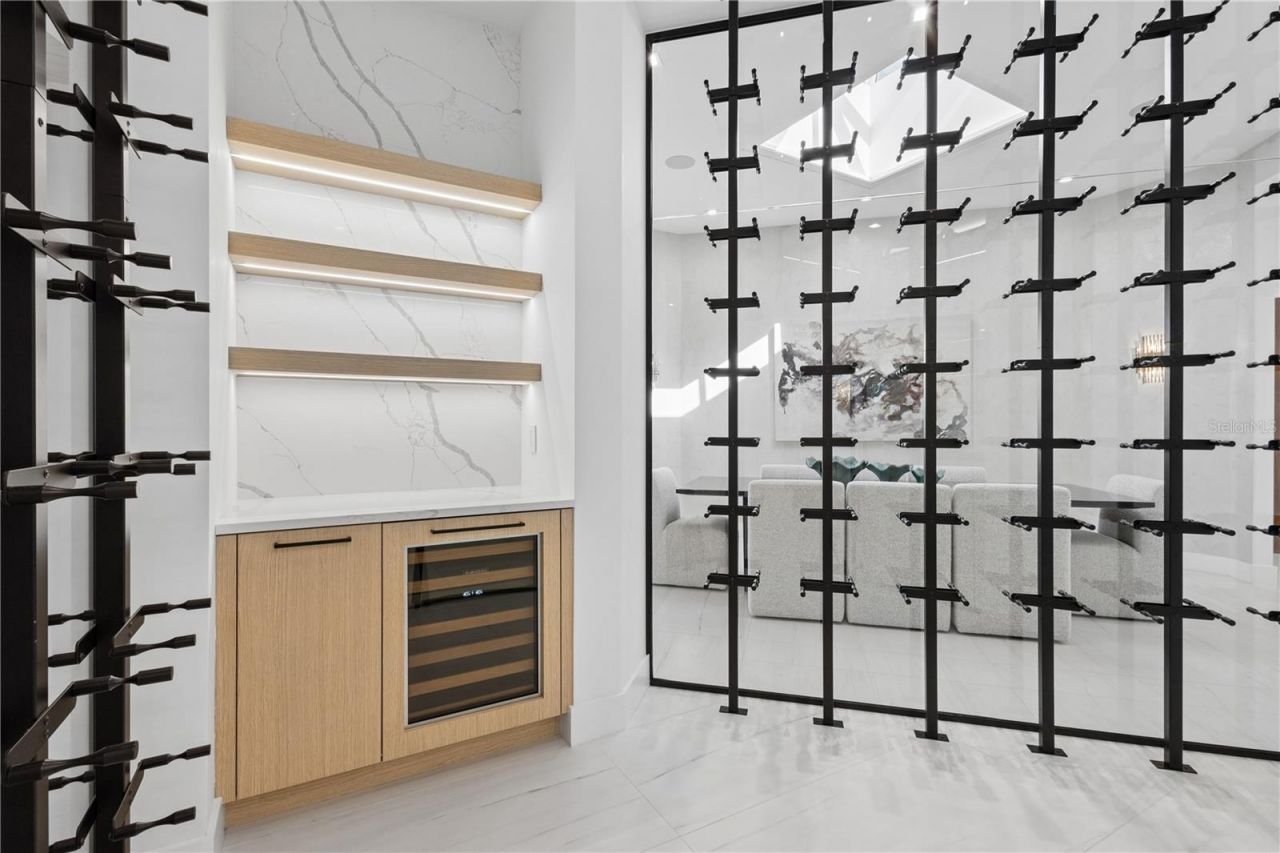 1808 Flower Drive, Sarasota, FL 34239 Photo