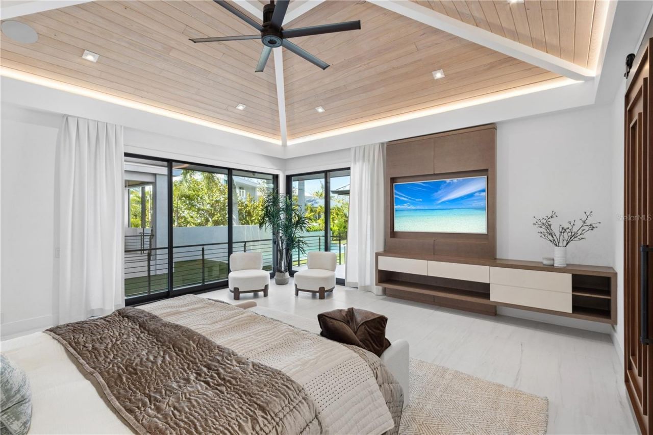 1808 Flower Drive, Sarasota, FL 34239 Photo