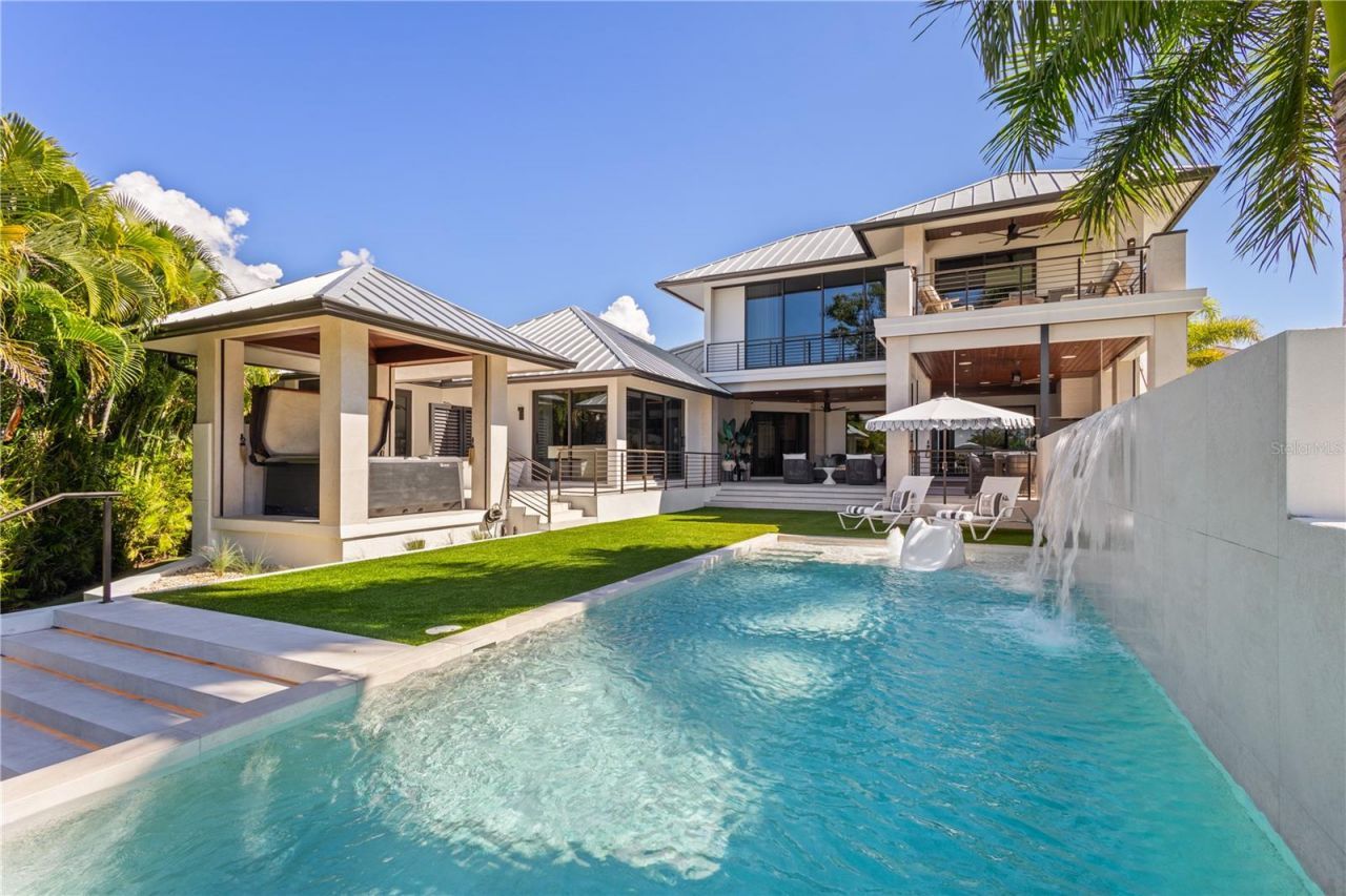 1808 Flower Drive, Sarasota, FL 34239 Photo