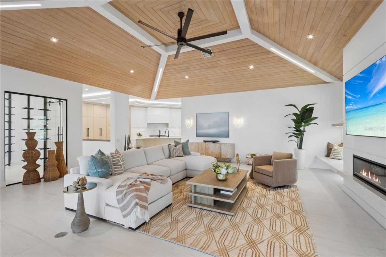 1808 Flower Drive, Sarasota, FL 34239 Photo