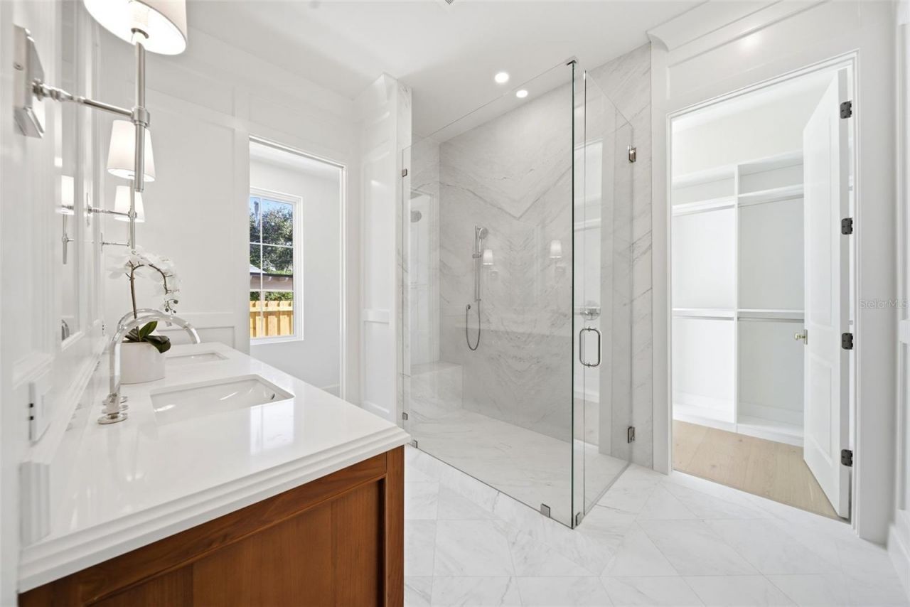 15 E Hazel Street, Orlando, FL 32804 Photo