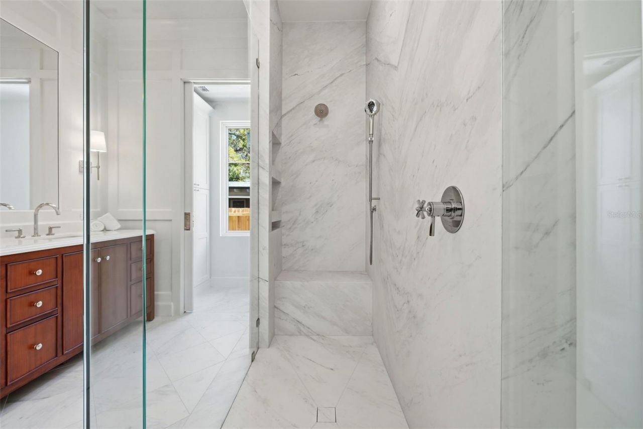 15 E Hazel Street, Orlando, FL 32804 Photo