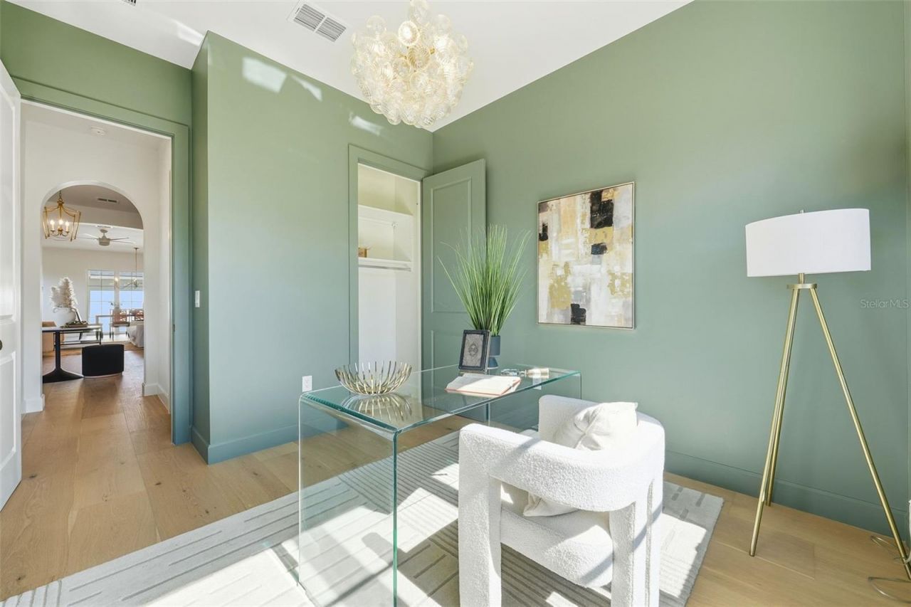 15 E Hazel Street, Orlando, FL 32804 Photo