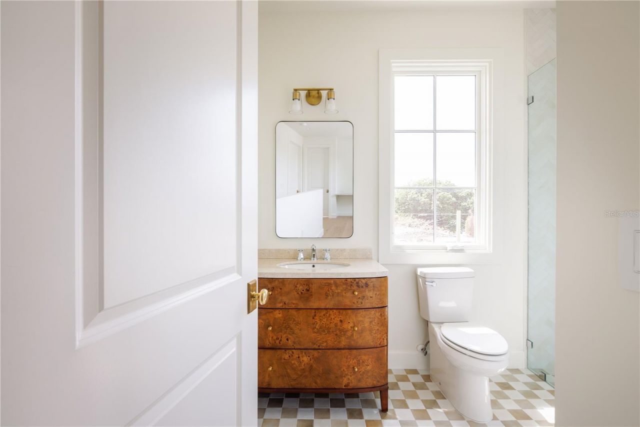 15 E Hazel Street, Orlando, FL 32804 Photo