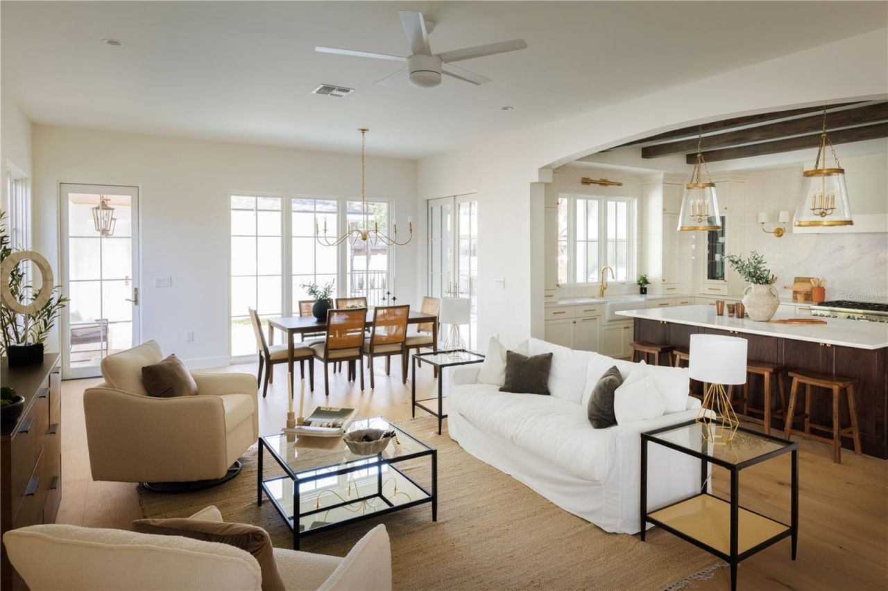 15 E Hazel Street, Orlando, FL 32804 Photo