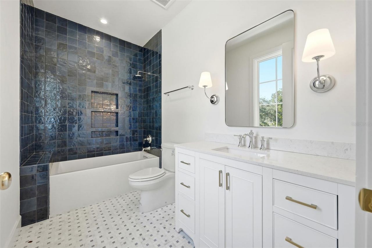 15 E Hazel Street, Orlando, FL 32804 Photo