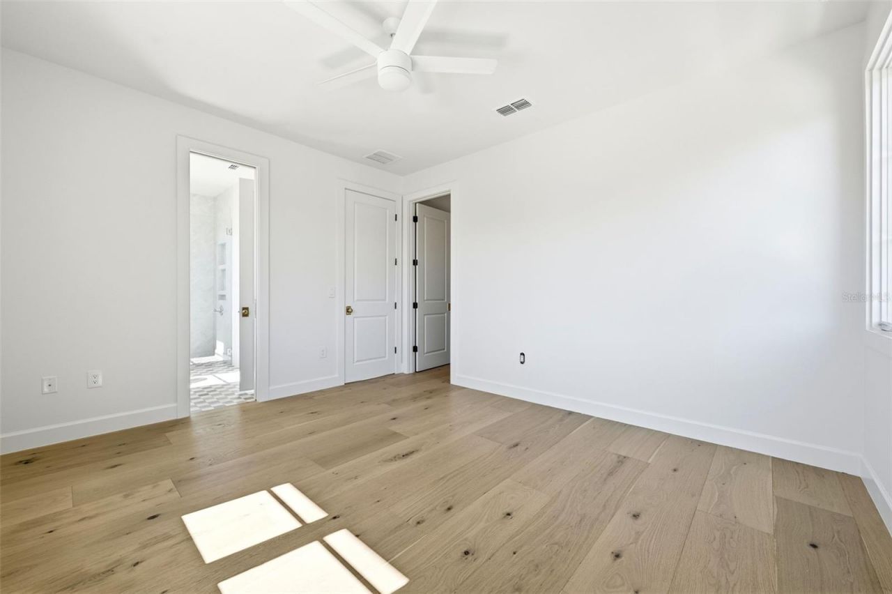 15 E Hazel Street, Orlando, FL 32804 Photo