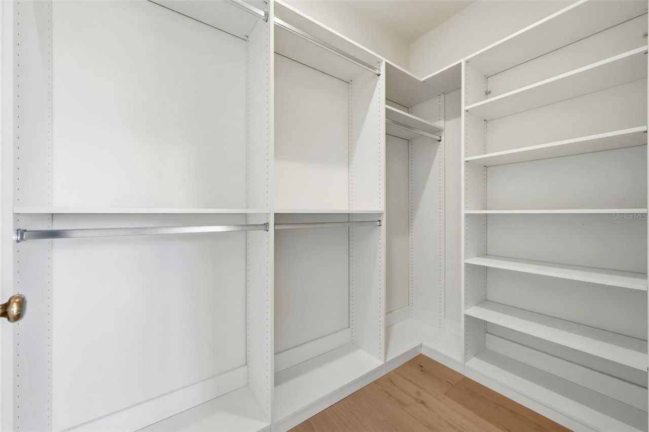 15 E Hazel Street, Orlando, FL 32804 Photo