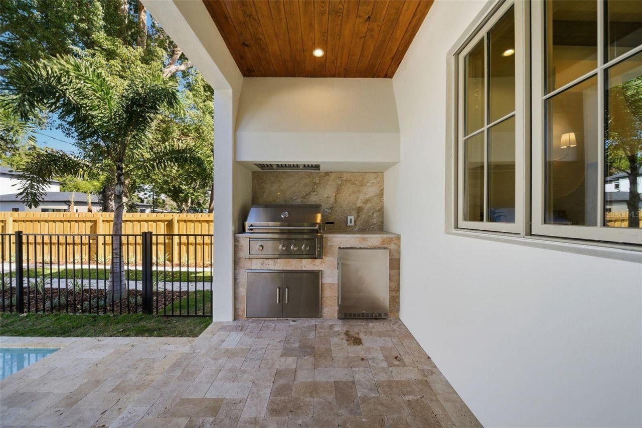 15 E Hazel Street, Orlando, FL 32804 Photo