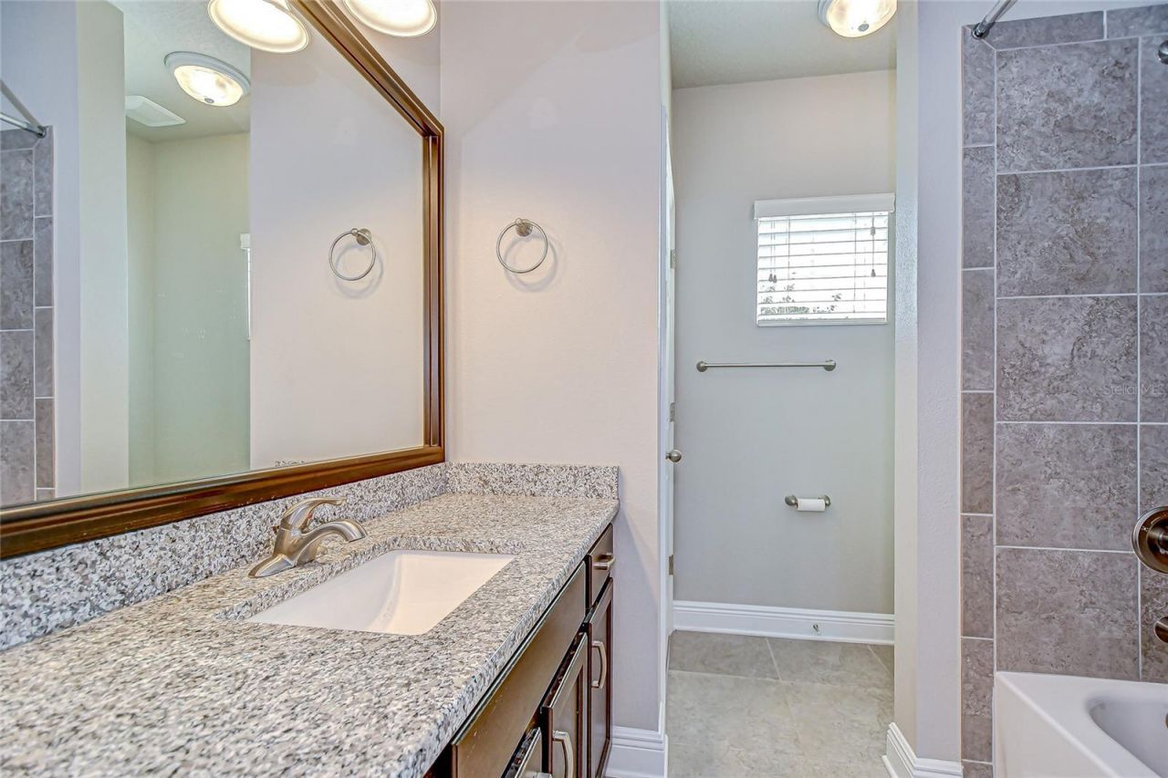 1018 Tracey Ann Loop, Seffner, FL 33584 Photo