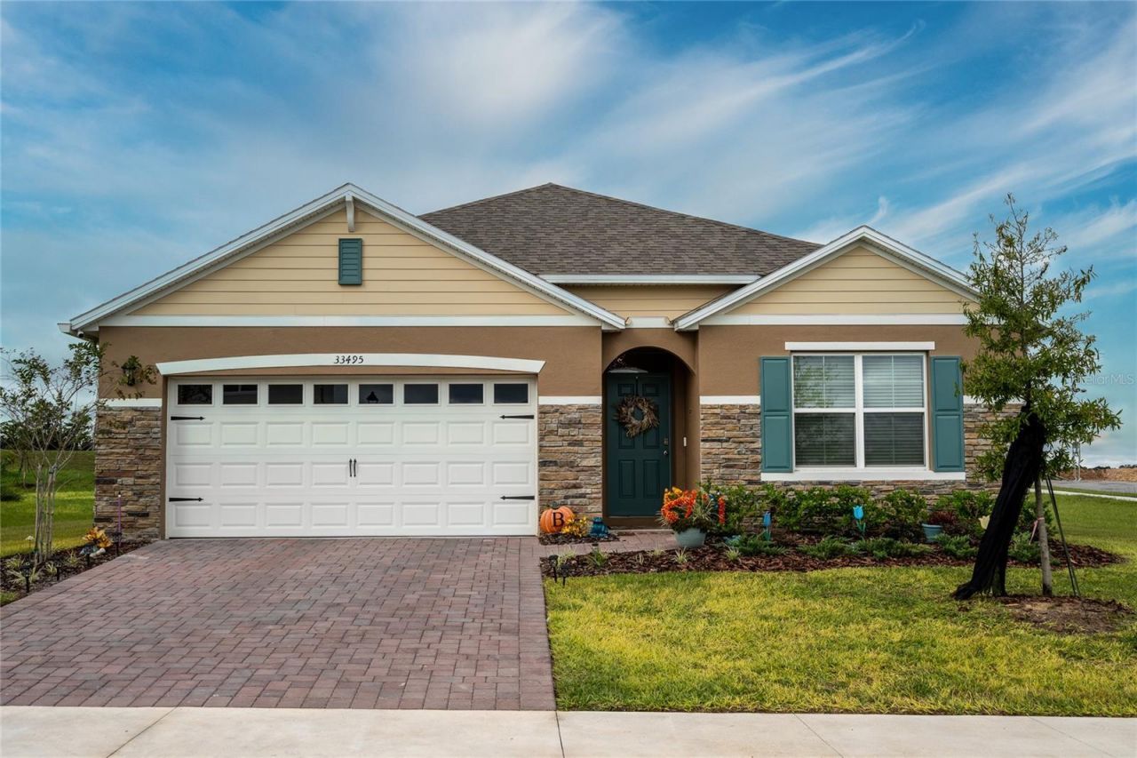 33495 COPPER HILLS Sorrento, FL 32776