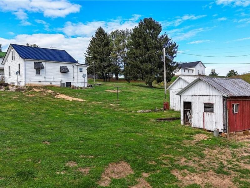 34104 Brwnsvl Co Line Road, New Matamoras, OH 45767 Photo 37