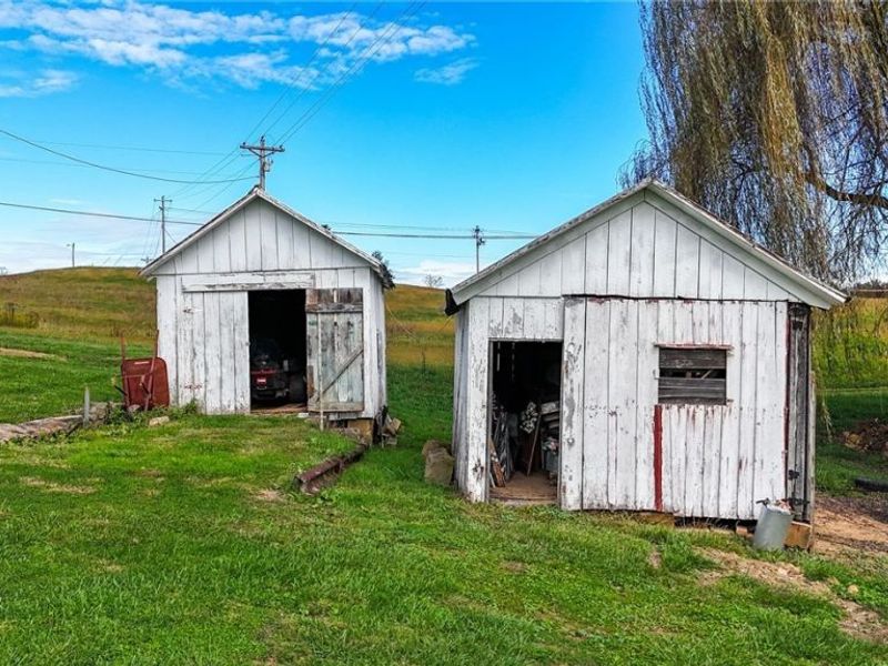 34104 Brwnsvl Co Line Road, New Matamoras, OH 45767 Photo 38