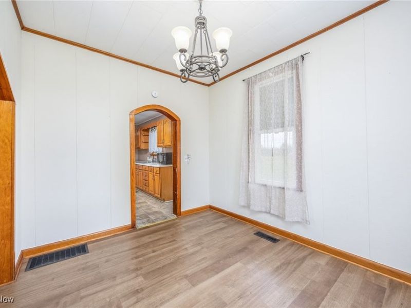 34104 Brwnsvl Co Line Road, New Matamoras, OH 45767 Photo 9