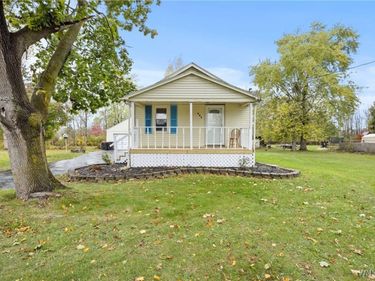 457 Aurora Street, Lancaster, NY 14086