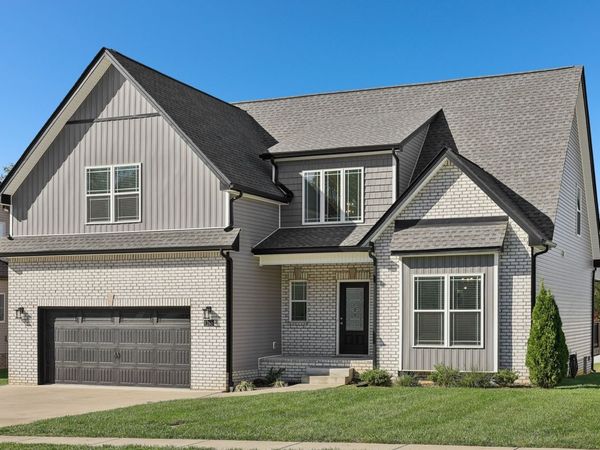 1266 Highgrove Ln, Clarksville, TN 37043