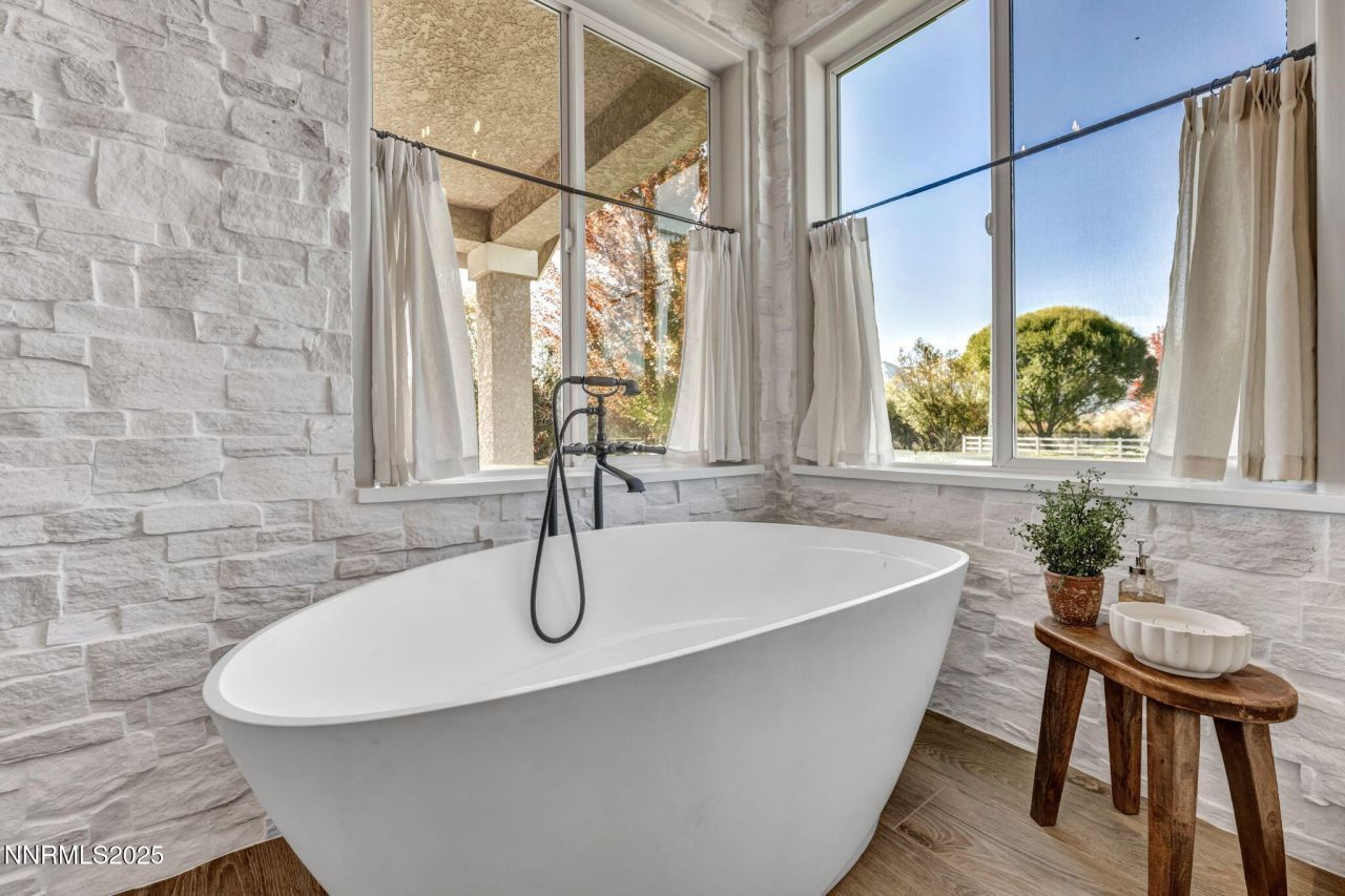 1058 Frieda Lane, Minden, NV 89423 Photo