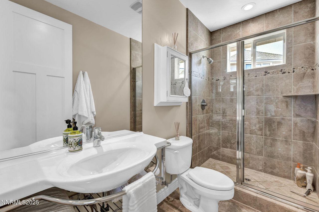 1058 Frieda Lane, Minden, NV 89423 Photo