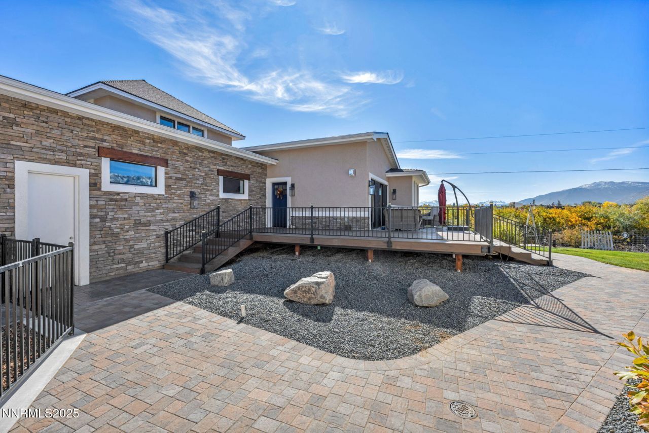 1058 Frieda Lane, Minden, NV 89423 Photo