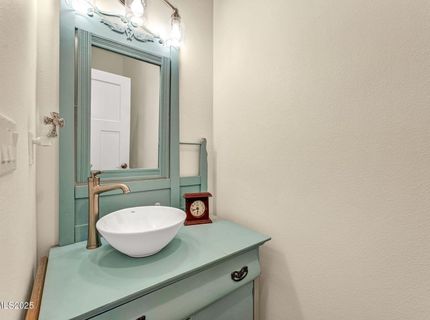 1058 Frieda Lane, Minden, NV 89423 Photo