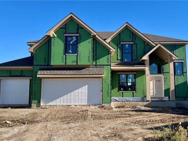 9423 N Jarboe Court, Kansas City, MO 64155