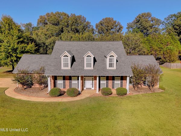 30 Birkdale Circle, Vicksburg, MS 39183