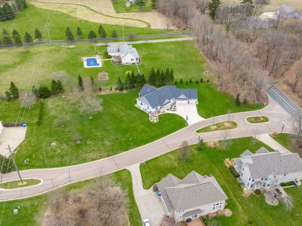 3310 Wyngate, Galesburg, MI 49053