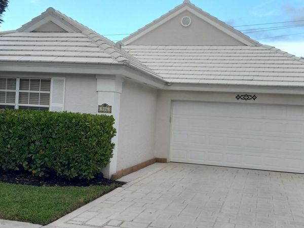 906 Dickens Place, West Palm Beach, FL 33411