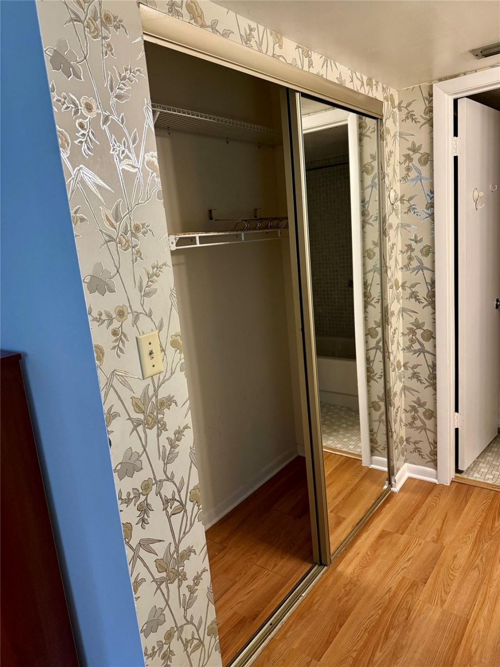 900 Colony Point Circle, Unit 121, Pembroke Pines, FL 33026 Photo