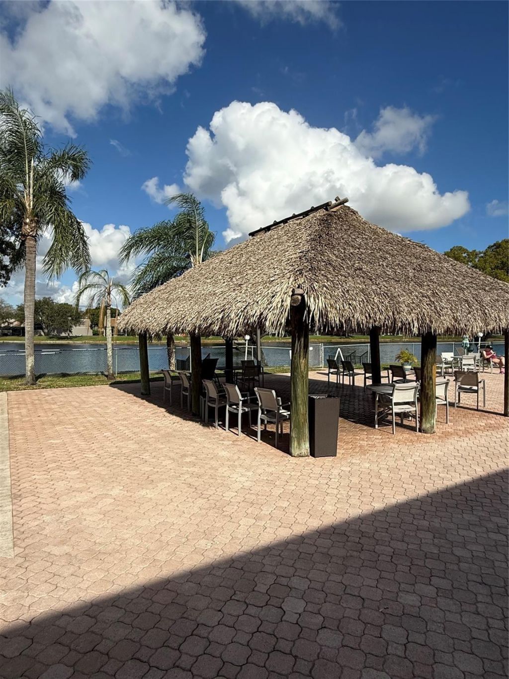 900 Colony Point Circle, Unit 121, Pembroke Pines, FL 33026 Photo