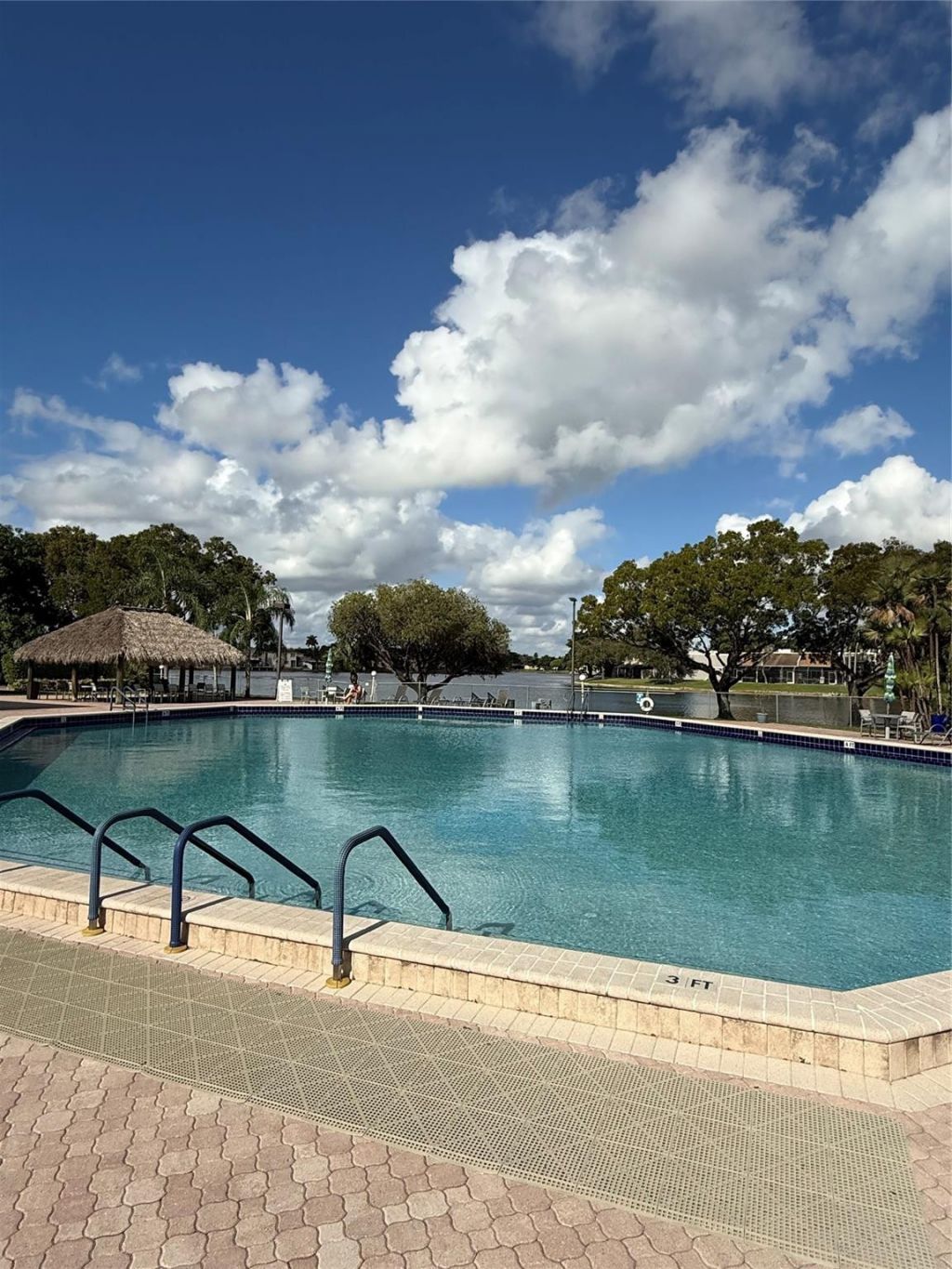 900 Colony Point Circle, Unit 121, Pembroke Pines, FL 33026 Photo