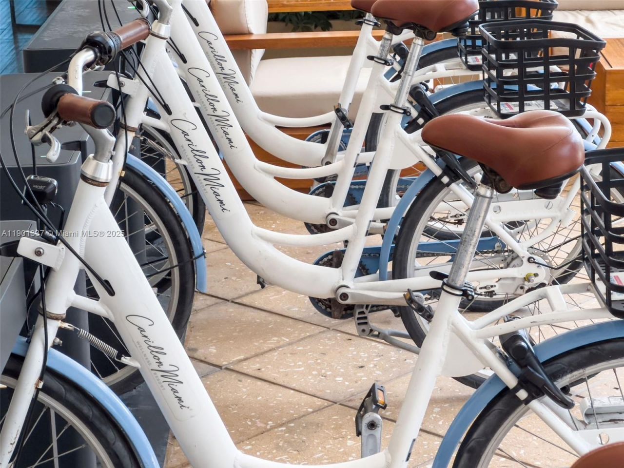 6801 Collins Ave, Unit 1209, Miami Beach, FL 33141 Photo