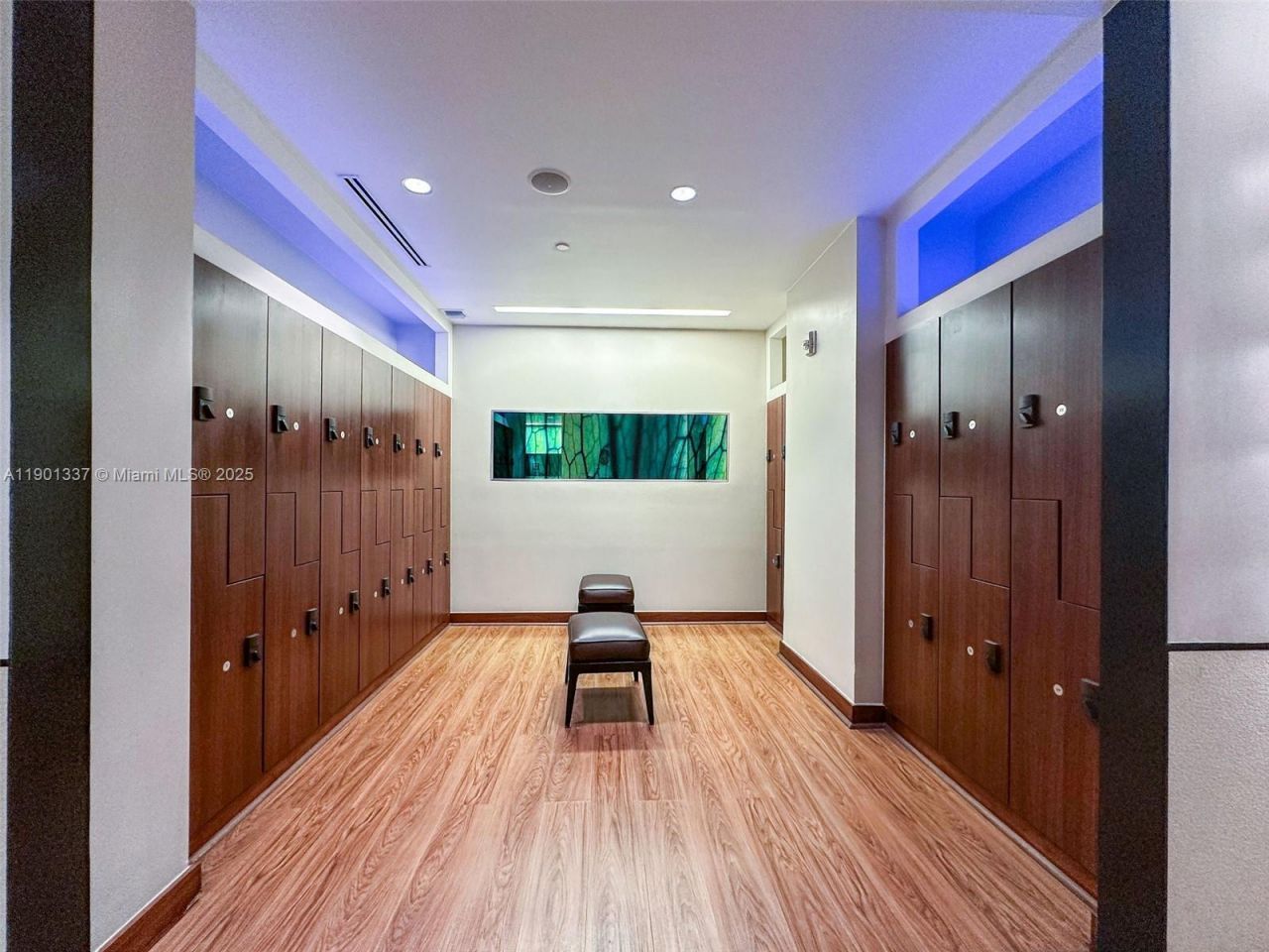 6801 Collins Ave, Unit 1209, Miami Beach, FL 33141 Photo