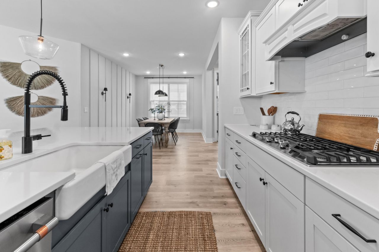 1554 N Lakeshore Drive Photo 12