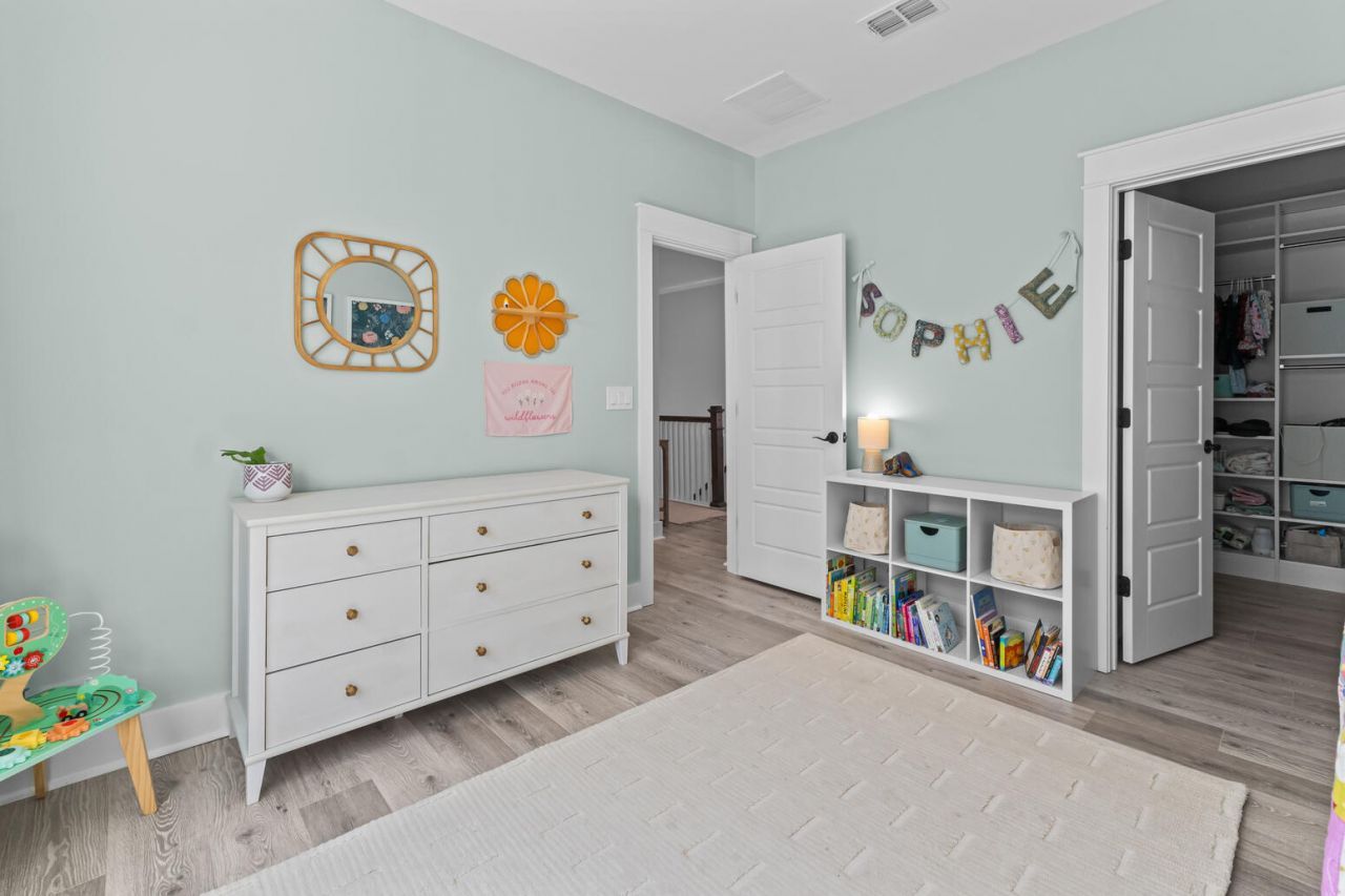 1554 N Lakeshore Drive Photo 39