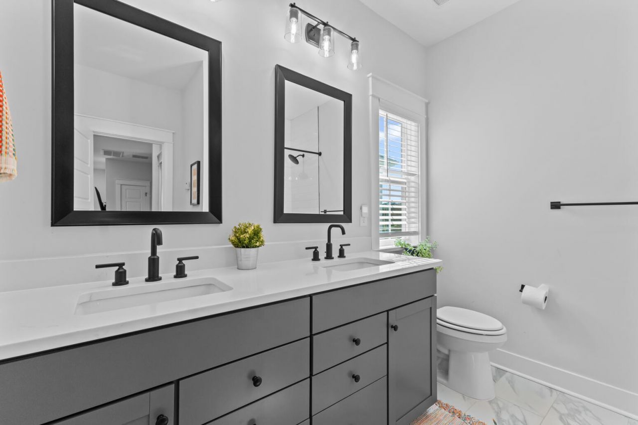 1554 N Lakeshore Drive Photo 41